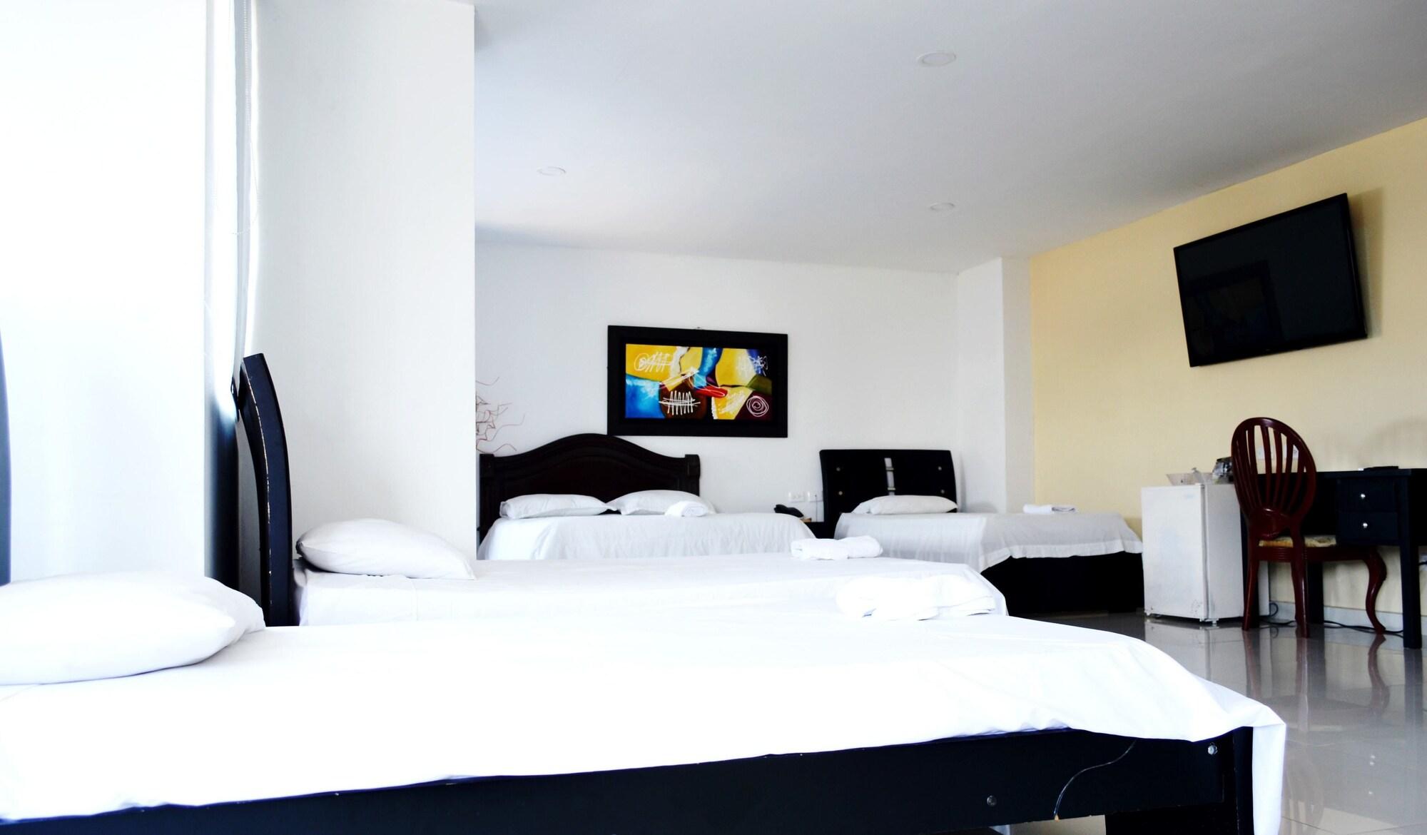 Hotel Intersuites Barranquilla  Exterior foto
